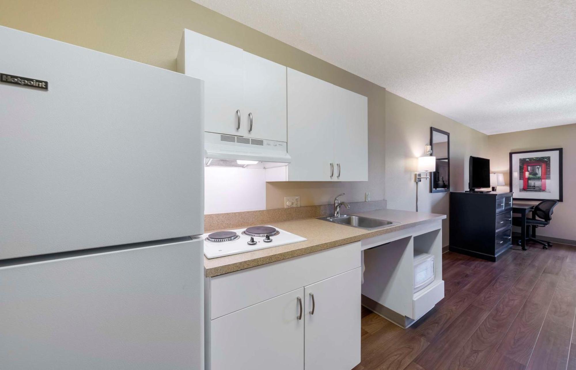 Extended Stay America Suites - Orange County - Katella Ave Extérieur photo